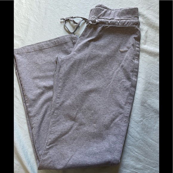 Nike Pants - Nike Athletic Sweat Pants